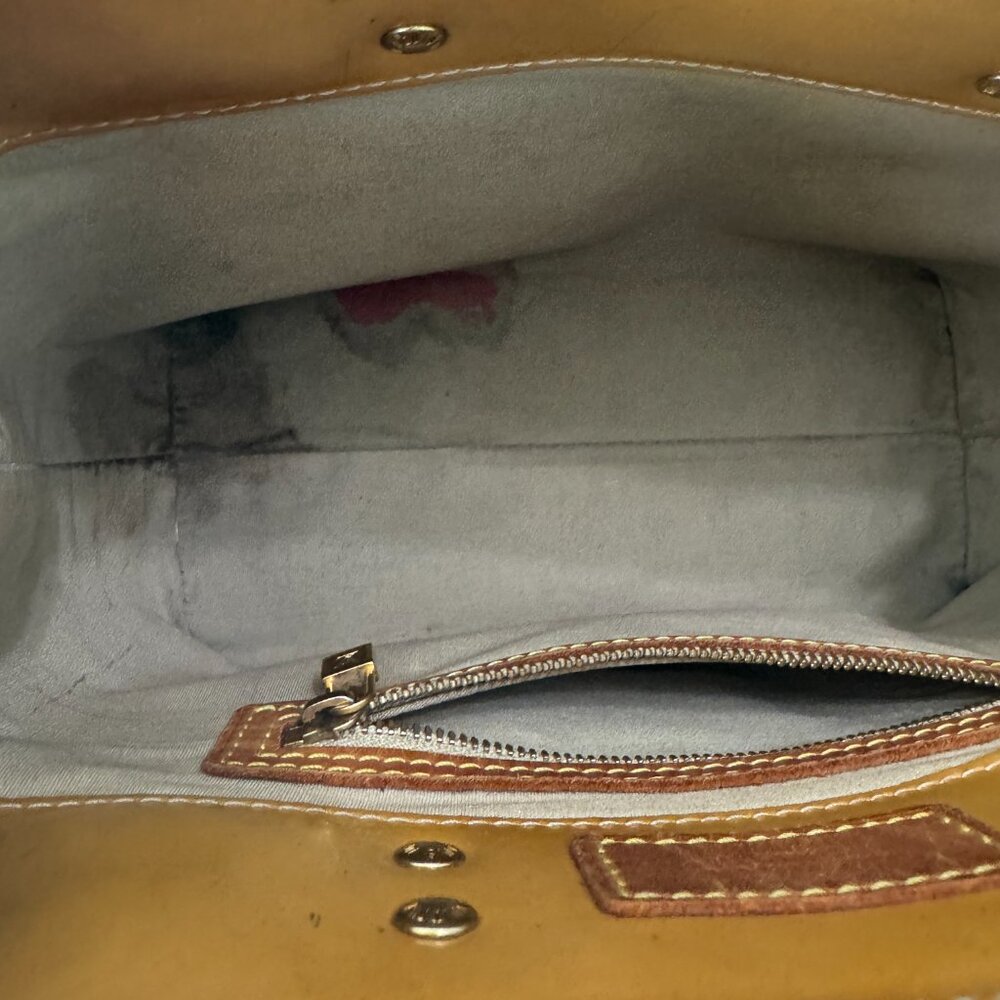 Louis Vuitton Vintage Monogram Vernis Reade PM - Beige (France, 2004) - Picture 6 of 13